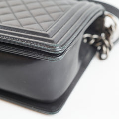 Chanel Boy Lambskin Black New Medium - 21 Series