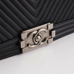 Chanel Old Medium Boy Chevron Black
