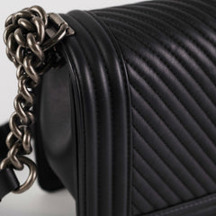 Chanel Old Medium Boy Chevron Black