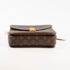 Louis Vuitton Pochette Metis Monogram