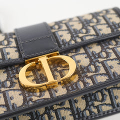 Dior 30 Montaigne East West