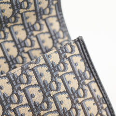 Dior 30 Montaigne East West