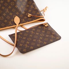 Louis Vuitton Neverfull MM Monogram with Pouch