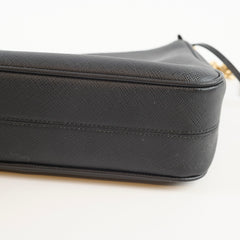 Prada Re-Edition 2005 Saffiano Black