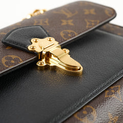 Louis Vuitton Victoire Black