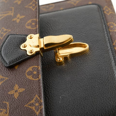 Louis Vuitton Victoire Black