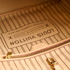 Louis Vuitton Neverfull MM Monogram with Pouch