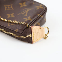 Louis Vuitton Mini Pochette Monogram