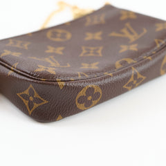Louis Vuitton Mini Pochette Monogram