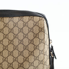 Gucci GG Supreme Messenger Bag Beige