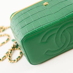 Chanel Small Vanity Case Green Crocodile-Embossed Calfskin (2026)