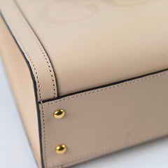 Gucci Diana Medium Tote in Beige