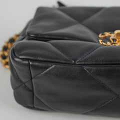 Chanel Small 19 Black (microchip)