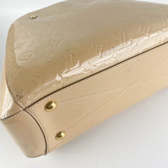 Louis Vuitton Montaigne VV Vernis Beige