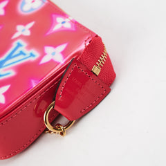 Louis Vuitton Mini Pochette Vernis Pink