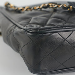 Chanel Vintage CC Chain Tote Black