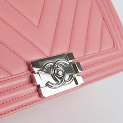 Chanel Chevron Quilted Boy Flag Old Medium Lambskin Pink