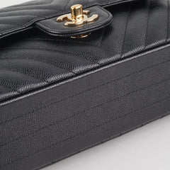 Chanel Classic Flap Medium/Large Chevron Caviar Black