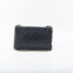 Chanel Medium Diana Black