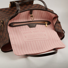Louis Vuitton MM Neverfull