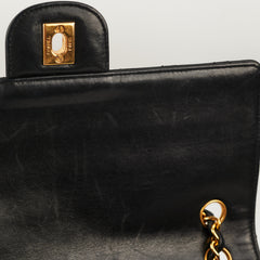 Chanel Vintage Quilted Medium/Large Classic Flap Black