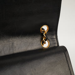 Chanel Vintage Quilted Medium/Large Classic Flap Black