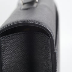Louis Vuitton Taiga Leather Associe Cartable 1 Briefcase Black