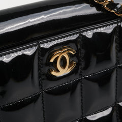 Chanel Chocolate Bar Chain Shoulder Bag Black