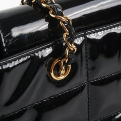 Chanel Chocolate Bar Chain Shoulder Bag Black